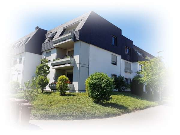 Kapitalanleger gesucht!!!!!! Tolle geschnittene 2 Zi. Hochparterrewohnung mit EBK, Kellerraum und TG