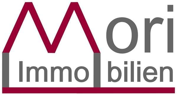 Gutgeschnittene 3 Zimmer Terrassenwohnung in zweiter Reihe mit 2 PKW- Plätzen