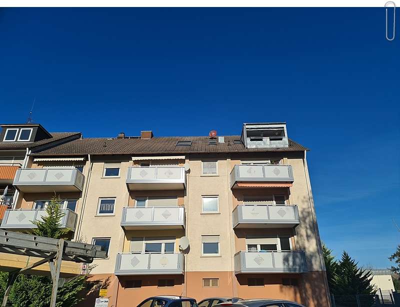 Schöne 2 Zi-Hochparterrewohnung mit 2 Balkone frei ab 01.03.2023