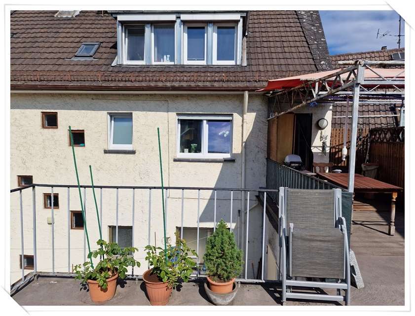 4 Zi.-Whg. -in zentraler Wohnlage mit großer Dachterrasse