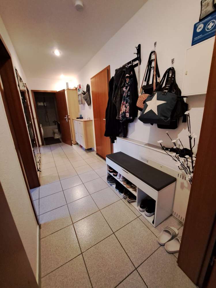 2 Zi. DG-Whg. tolle Raumaufteilung in ruhiger und zentraler Lage zu verkaufen++zzgl. 2 Duplexparker
