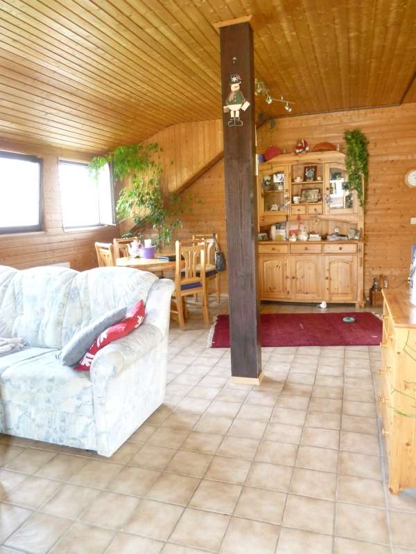 2 Zi Dachgeschosswohnung und großer Balkon - frei ab 15.06.2012