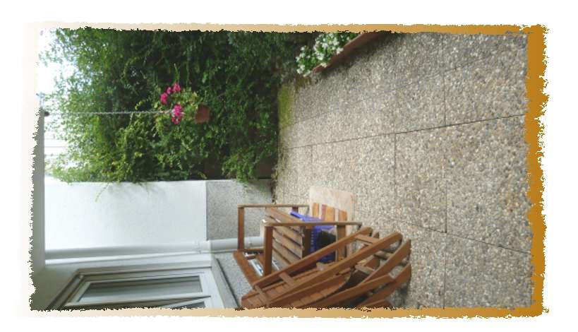Traumhafte 2 Zimmerwohnung incl. EBK und Terrasse - sofort frei 