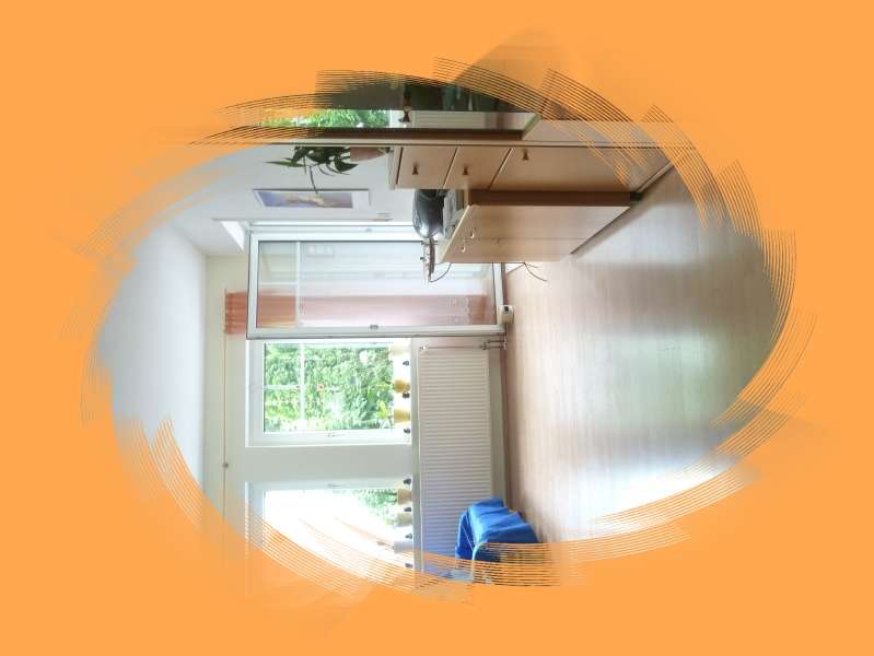 Geräumige 3-Zi EG Wohnung mit ca. 82,5 m² Wfl.** Feldrandlage